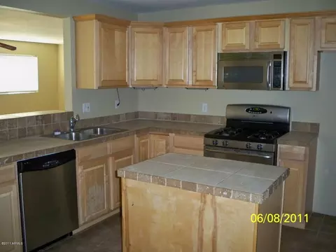4213 N 35th Pl, Phoenix, AZ 85018 photo 5