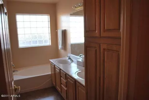451 E Friar Ave, Apache Junction, AZ 85119 photo 6