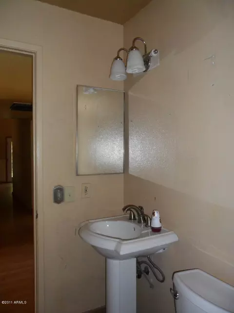 4501 E Pecan Rd, Phoenix, AZ 85040 photo 19