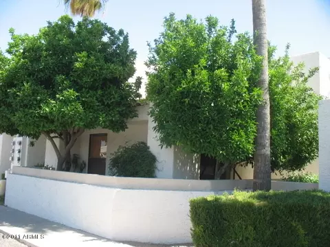 851 E Lola Dr, Phoenix, AZ 85022 photo 1