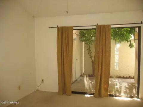 851 E Lola Dr, Phoenix, AZ 85022 photo 7