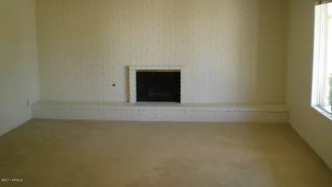 4202 E Zia St, Phoenix, AZ 85044 photo 3