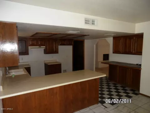 5179 E Roosevelt St, Apache Junction, AZ 85119 photo 3