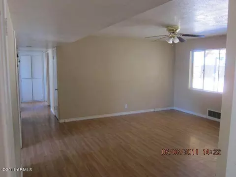 923 W 10th St, Mesa, AZ 85201 photo 5