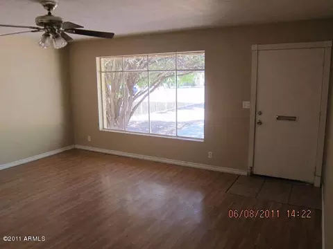 923 W 10th St, Mesa, AZ 85201 photo 4