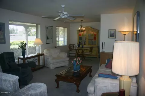 5702 N 11th Pl, Phoenix, AZ 85014 photo 3