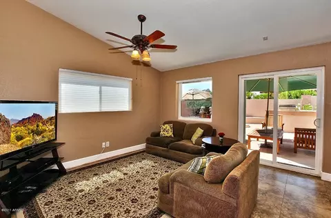1951 E Waltann Ln, Phoenix, AZ 85022 photo 15