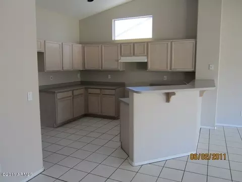 8502 W Berkeley Rd, Phoenix, AZ 85037 photo 2