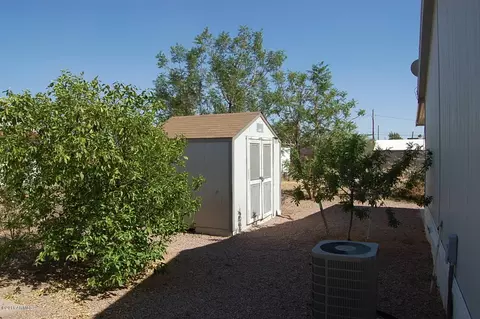 739 N Victory Dr, Apache Junction, AZ 85120 photo 10