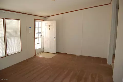 739 N Victory Dr, Apache Junction, AZ 85120 photo 3