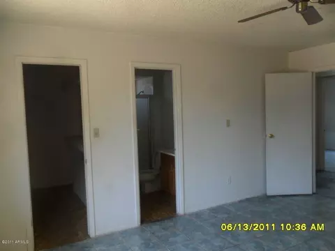 7635 W Turney Ave, Phoenix, AZ 85033 photo 8