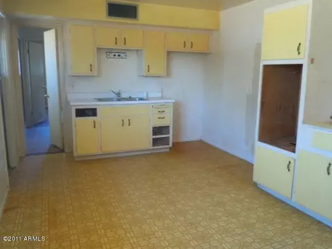 1452 W 6th Dr, Mesa, AZ 85202 photo 4
