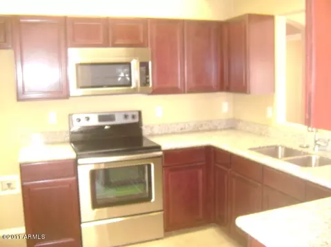 732 W Baylor Ln, Gilbert, AZ 85233 photo 1