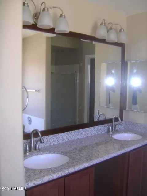 732 W Baylor Ln, Gilbert, AZ 85233 photo 11