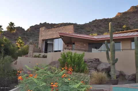 5319 E Valle Vista Rd, Phoenix, AZ 85018 photo 1