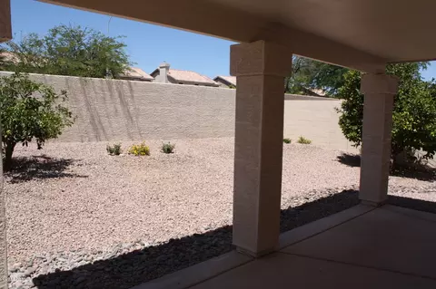4244 E South Fork Dr, Phoenix, AZ 85044 photo 3