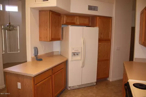 4244 E South Fork Dr, Phoenix, AZ 85044 photo 8