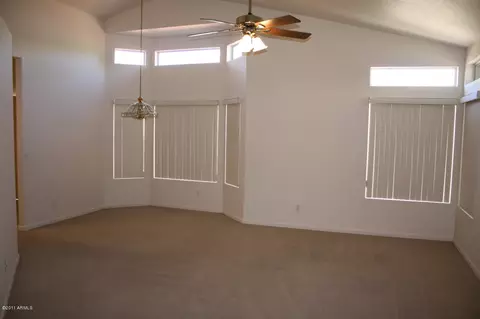 4244 E South Fork Dr, Phoenix, AZ 85044 photo 5