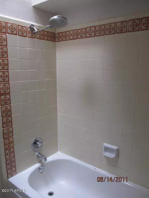 3701 E Monterosa St #10, Phoenix, AZ 85018 photo 9
