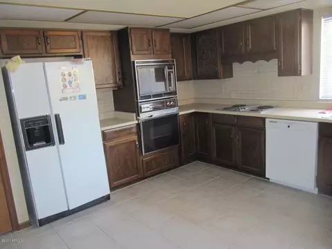 1801 E Harmont Dr, Phoenix, AZ 85020 photo 8