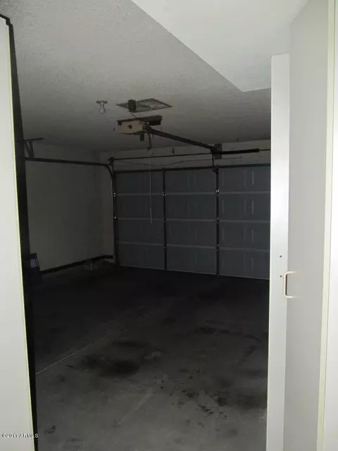 1801 E Harmont Dr, Phoenix, AZ 85020 photo 9