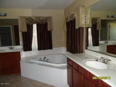 3928 E Parkview Dr, Gilbert, AZ 85295 photo 16