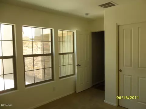 3928 E Parkview Dr, Gilbert, AZ 85295 photo 7