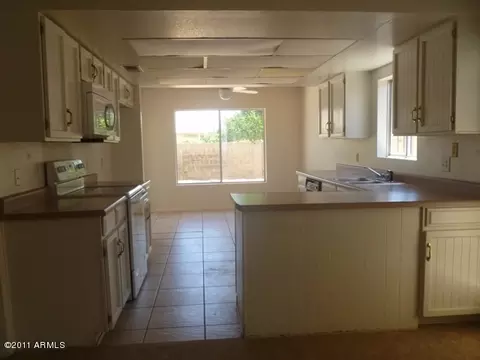 2913 S Spruce Ave, Mesa, AZ 85210 photo 4