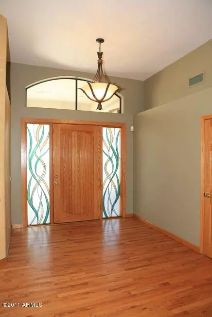 1649 E Queen Palm Dr, Gilbert, AZ 85234 photo 3