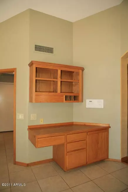 1649 E Queen Palm Dr, Gilbert, AZ 85234 photo 5