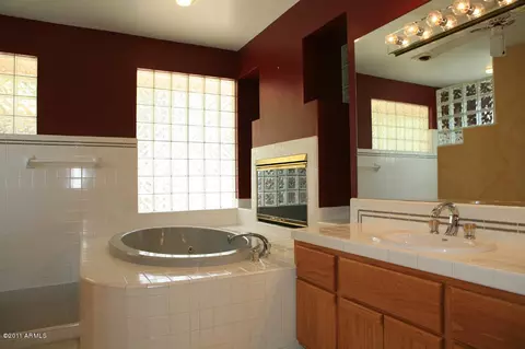 1649 E Queen Palm Dr, Gilbert, AZ 85234 photo 14