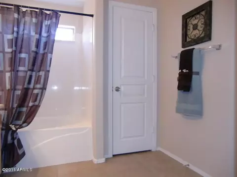 754 E Iris Dr, Gilbert, AZ 85296 photo 19