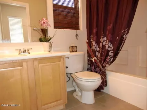754 E Iris Dr, Gilbert, AZ 85296 photo 23