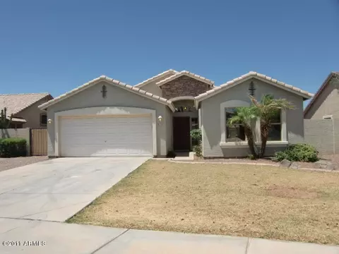 754 E Iris Dr, Gilbert, AZ 85296 photo 1