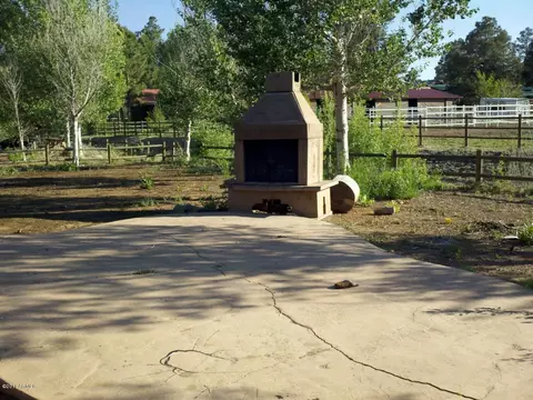 2318 Buffalo Loop, Overgaard, AZ 85933 photo 7
