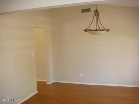 517 E Le Marche Ave, Phoenix, AZ 85022 photo 5