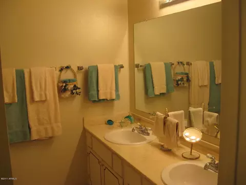 2136 E Minton Dr, Tempe, AZ 85282 photo 5
