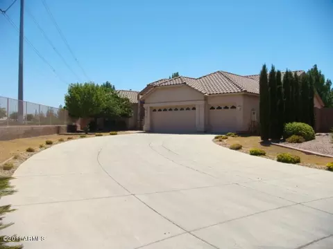 3767 E Vaughn Ave, Gilbert, AZ 85234 photo 2