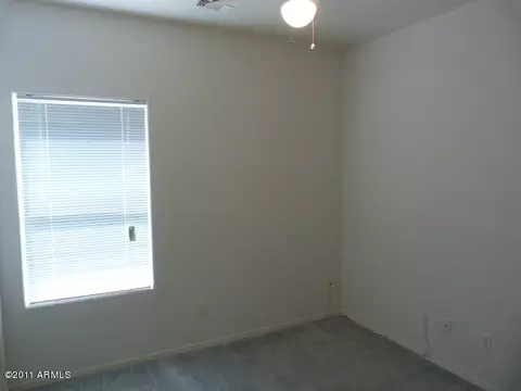 536 W Sierra Vista Dr, Apache Junction, AZ 85220 photo 9