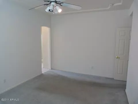 536 W Sierra Vista Dr, Apache Junction, AZ 85220 photo 6
