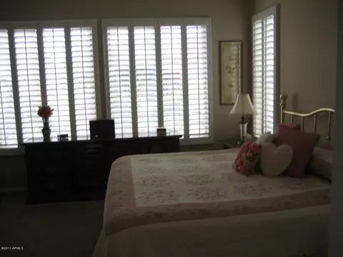 4533 E Narrowleaf Dr, Gilbert, AZ 85298 photo 11