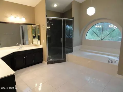 4517 E Paradise Ln, Phoenix, AZ 85032 photo 8