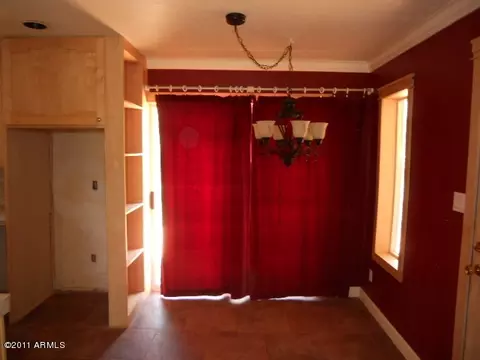 681 S Silver Dr, Apache Junction, AZ 85120 photo 4