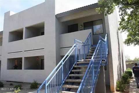 3301 Earll Dr #219, Phoenix, AZ 85018 photo 1