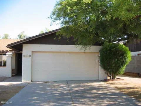 2817 E Hillery Dr, Phoenix, AZ 85032 photo 4