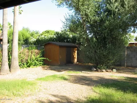 2817 E Hillery Dr, Phoenix, AZ 85032 photo 5
