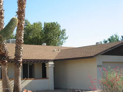 2817 E Hillery Dr, Phoenix, AZ 85032 photo 2