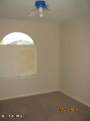 4520 E Windsong Dr, Phoenix, AZ 85048 photo 4