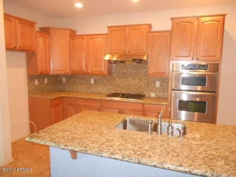 2883 E Camellia Dr, Gilbert, AZ 85296 photo 3