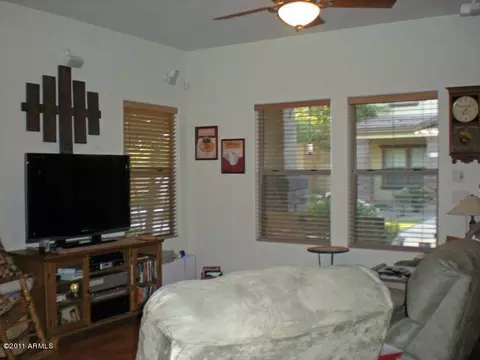 5812 E Hoover Ave, Mesa, AZ 85206 photo 4